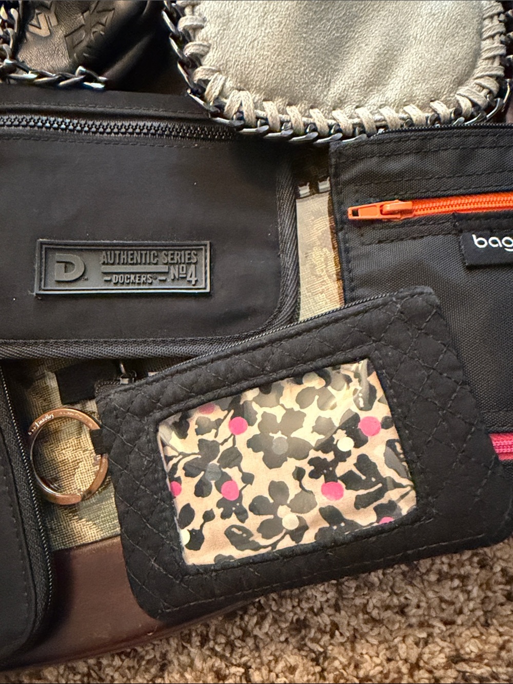 Travel Bag Lot - Picture 3 of 6